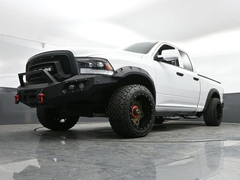 Used 2015 RAM 1500 Express AWD/4WD image 34