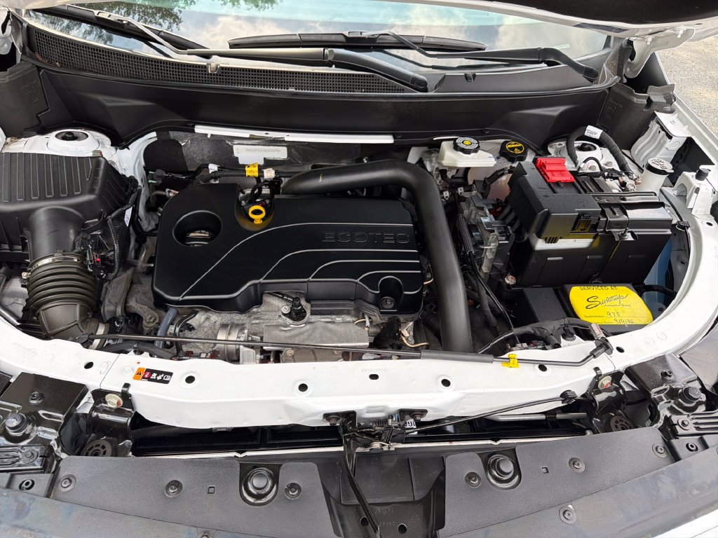 Used 2025 Chevrolet Equinox LT AWD/4WD image 25