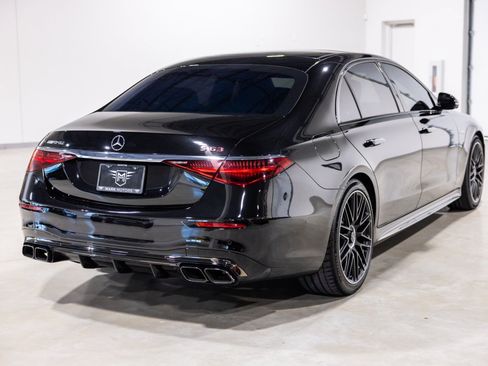 Used 2024 Mercedes-Benz S 63 AMG S w/ AMG Night Package image 9