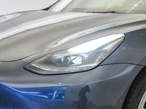 Used 2022 Tesla Model 3 RWD image 8