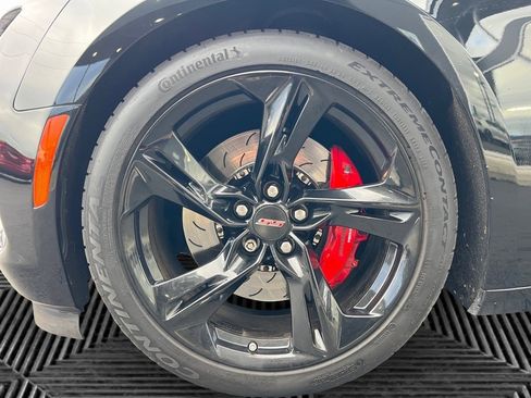 Used 2019 Chevrolet Camaro SS image 11