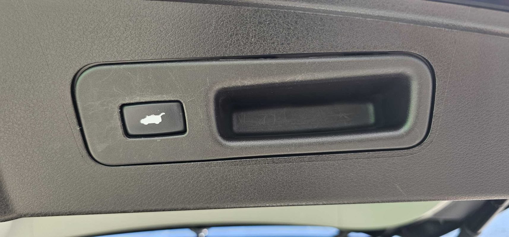 Used 2017 Acura MDX FWD image 24