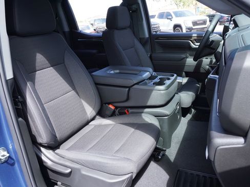 New 2026 GMC Sierra 1500 Elevation image 13