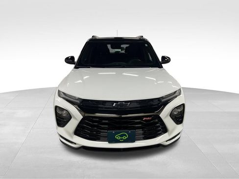 Certified 2023 Chevrolet TrailBlazer RS w/ Sun and Liftgate Package AWD/4WD image 4