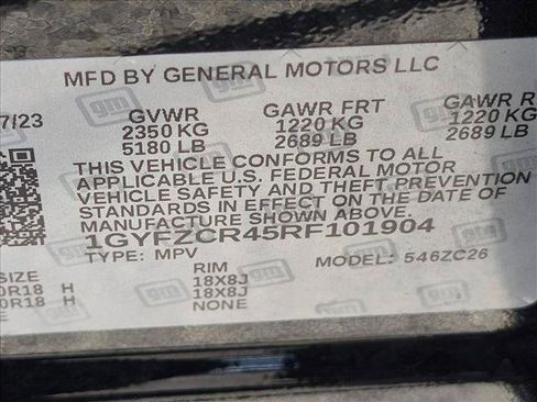 Used 2023 Cadillac XT4 Luxury w/ Driver Awareness Package FWD image 25