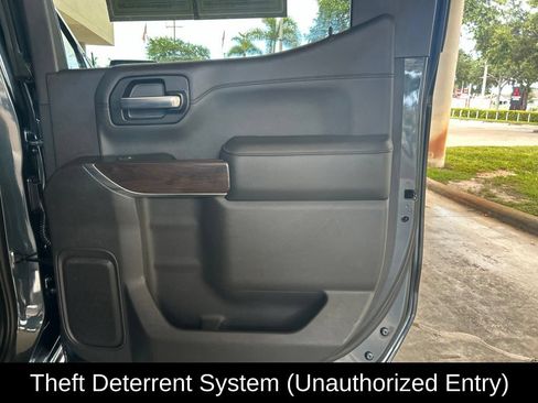 Used 2019 GMC Sierra 1500 SLT w/ SLT Premium Plus Package RWD image 36