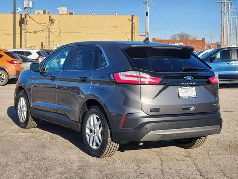 Used 2024 Ford Edge SEL image 7