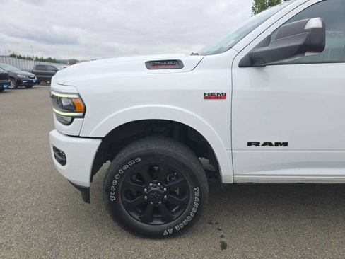 Used 2020 RAM 2500 Laramie w/ Night Edition AWD/4WD image 13