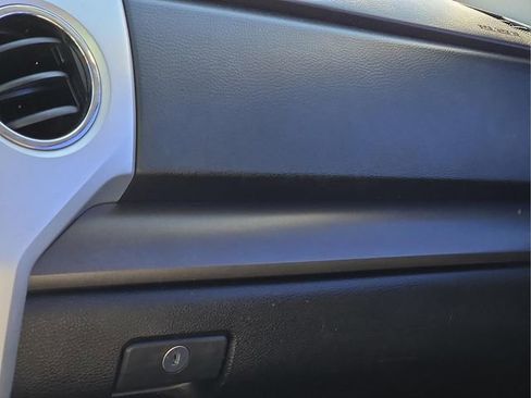 Used 2018 Toyota Tundra SR5 w/ SR5 Upgrade Package image 27