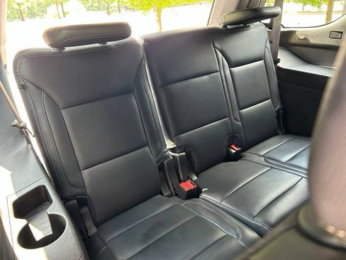 Used 2024 Chevrolet Tahoe LS RWD image 44