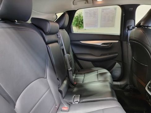 Used 2020 INFINITI QX50 Luxe w/ Navigation Package AWD/4WD image 15