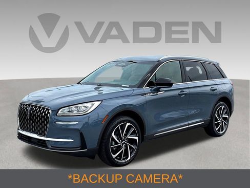 Used 2023 Lincoln Corsair Reserve FWD image 3