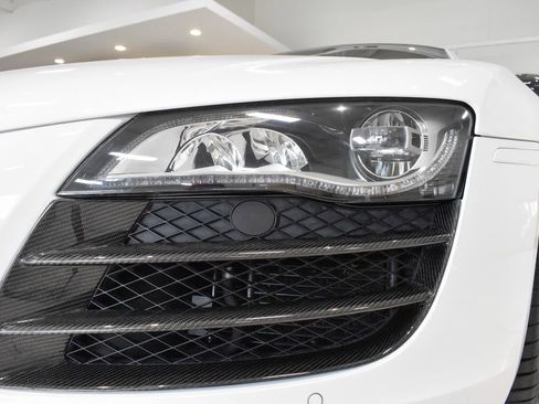 Used 2012 Audi R8 V10 AWD/4WD image 10
