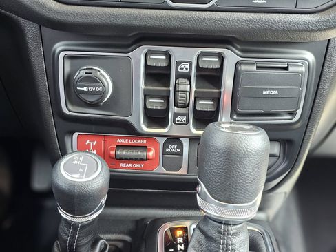 New 2026 Jeep Wrangler Unlimited Sport AWD/4WD image 14
