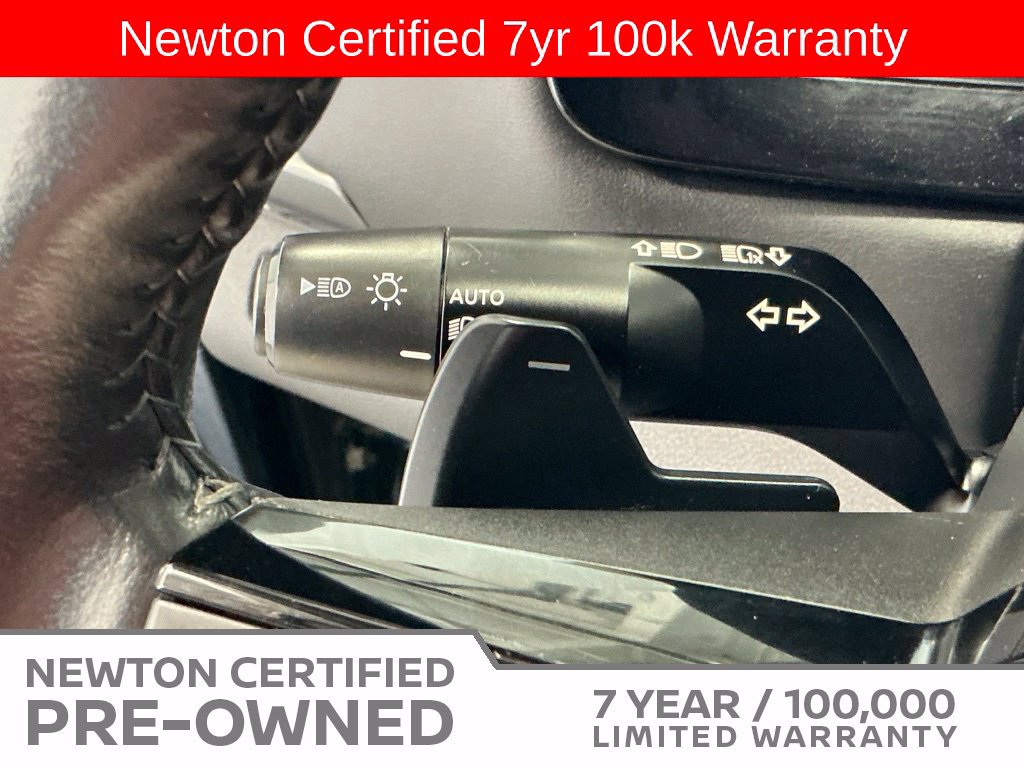 Used 2023 Nissan Pathfinder SL AWD/4WD image 37