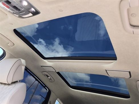 Certified 2024 Genesis GV80 3.5T Prestige Signature image 18