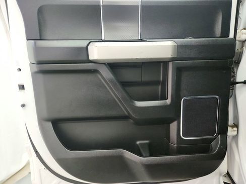 Used 2019 Ford F150 Lariat w/ Equipment Group 502A Luxury image 30