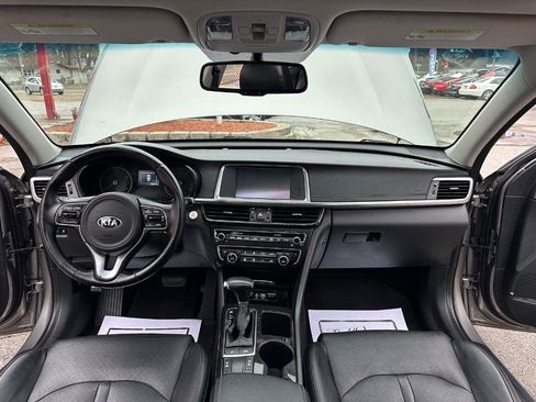 Used 2016 Kia Optima EX w/ Premium Package image 46