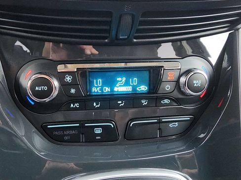 Used 2013 Ford Escape SEL image 36