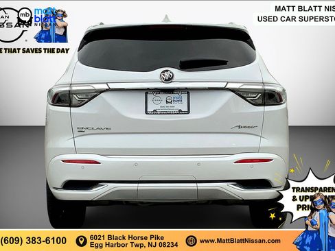 Used 2023 Buick Enclave Avenir AWD/4WD image 3