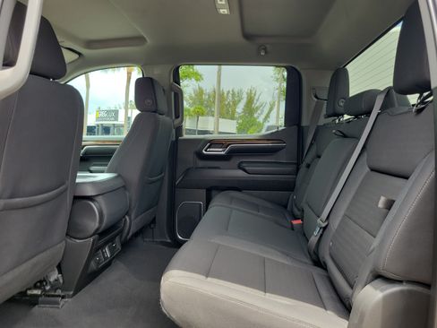 Used 2023 GMC Sierra 1500 Elevation RWD image 12
