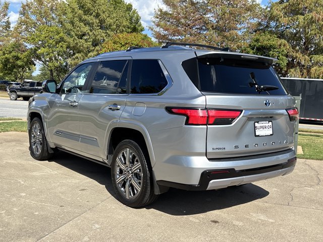 Used 2024 Toyota Sequoia Capstone AWD/4WD image 9
