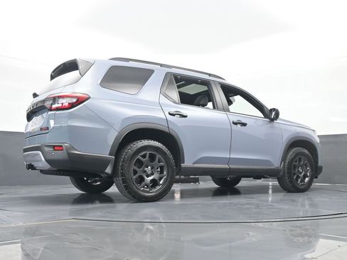 Used 2023 Honda Pilot TrailSport image 69