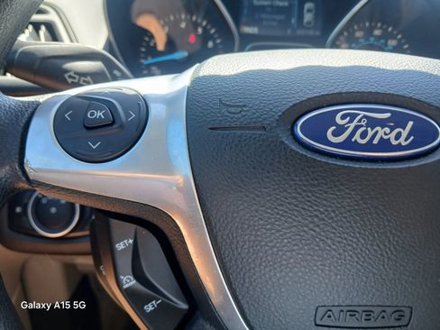 Used 2015 Ford Escape SE AWD/4WD image 28