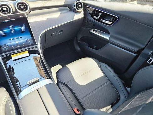 New 2026 Mercedes-Benz GLC 300 4MATIC image 13