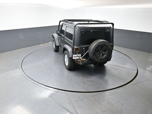 Used 2017 Jeep Wrangler Sport w/ Quick Order Package 24S AWD/4WD image 45