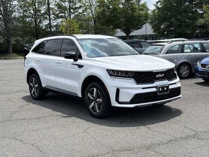Used 2023 Kia Sorento S