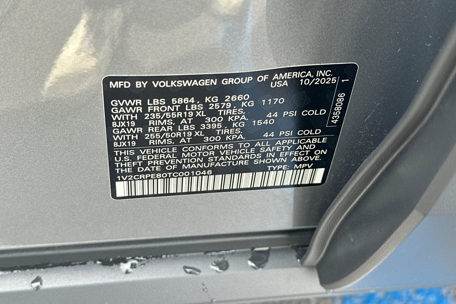 New 2026 Volkswagen ID.4 Pro RWD image 24