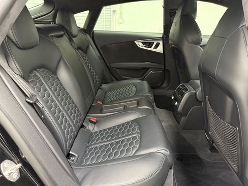 Used 2016 Audi RS 7 Prestige w/ RS 7 Dynamic Package image 48