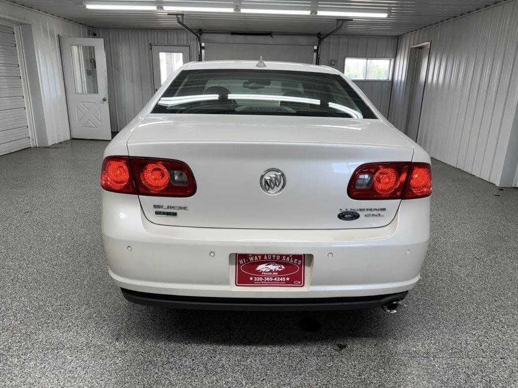 Used 2010 Buick Lucerne CXL FWD image 5