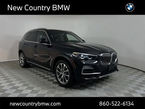 Used 2021 BMW X5 xDrive40i w/ Premium Package image 1