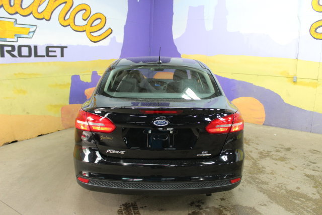 Used 2016 Ford Focus SE FWD image 7