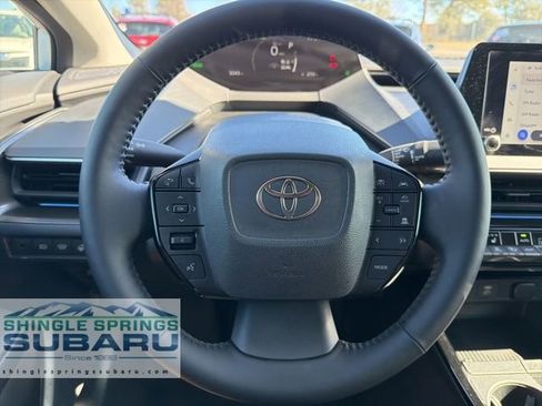 Used 2025 Toyota Prius Limited image 59