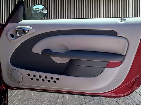 Used 2005 Chrysler PT Cruiser Touring FWD image 24