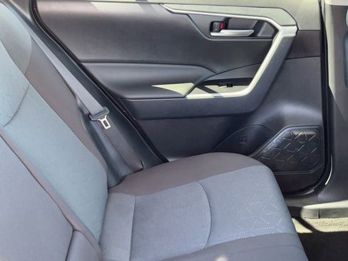 Used 2025 Toyota RAV4 XLE image 11
