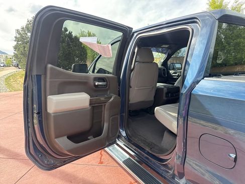 Used 2022 Chevrolet Silverado 1500 RST w/ Convenience Package II AWD/4WD image 17