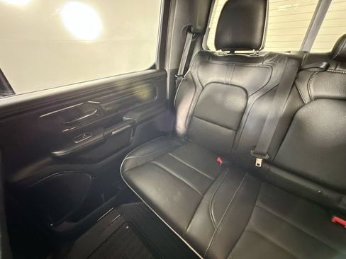 Used 2023 RAM 1500 Limited AWD/4WD image 12