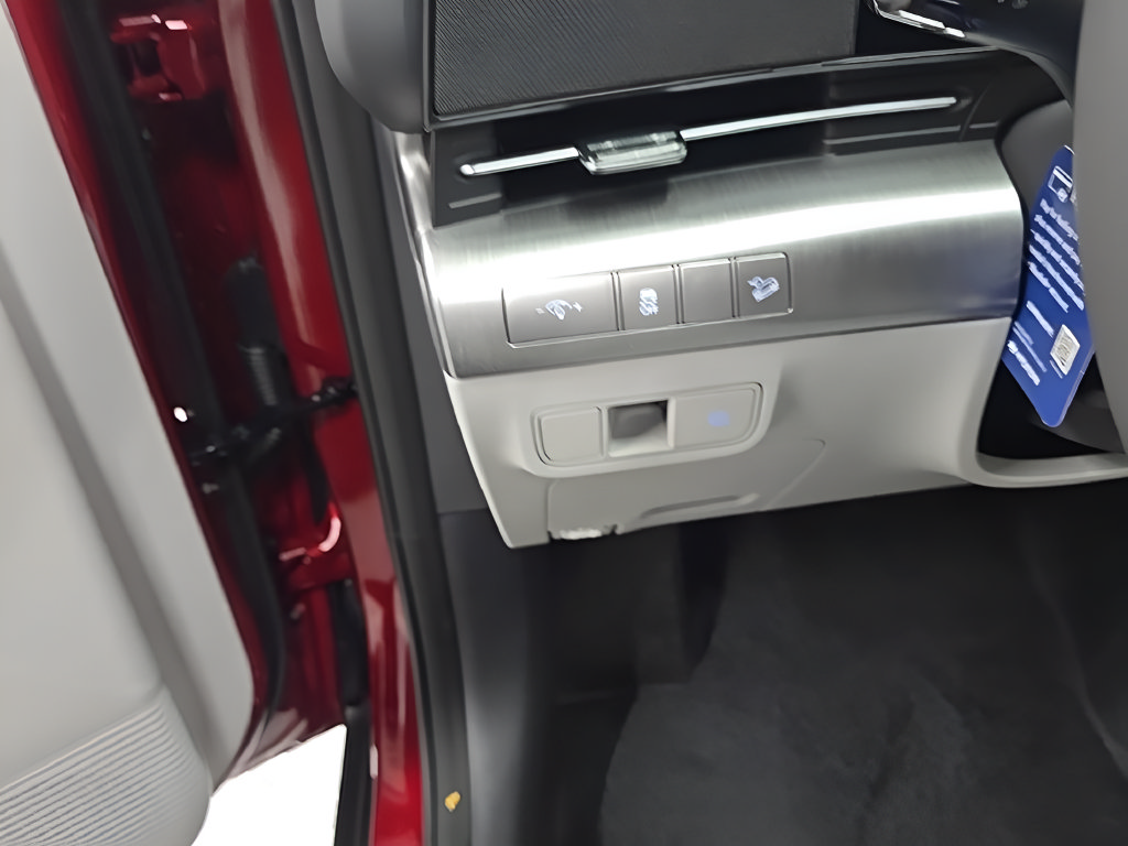 New 2027 Hyundai Kona SEL Sport AWD/4WD image 13