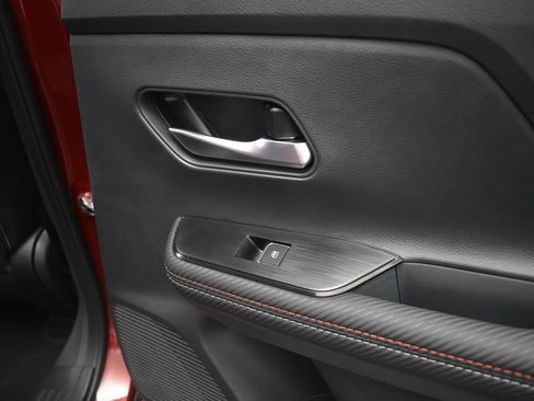 New 2025 Nissan Kicks SR image 19