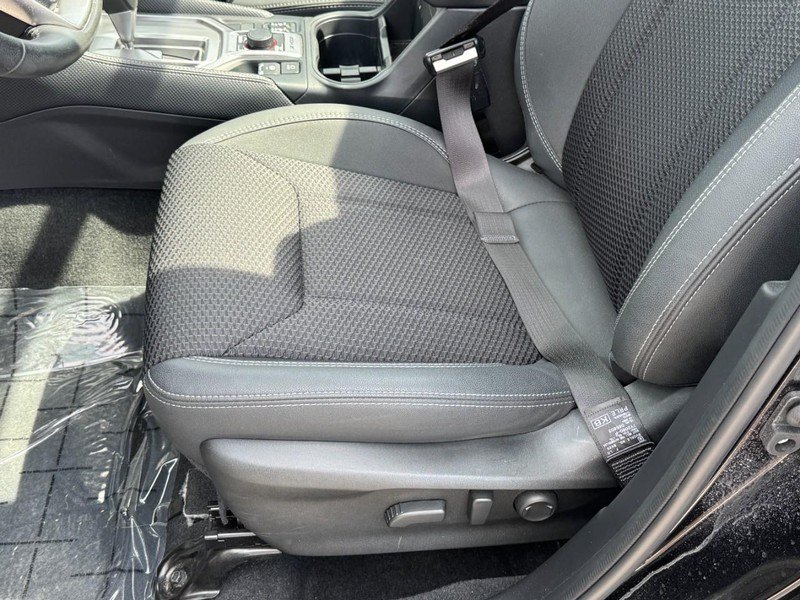 Used 2024 Subaru Forester Premium AWD/4WD image 23