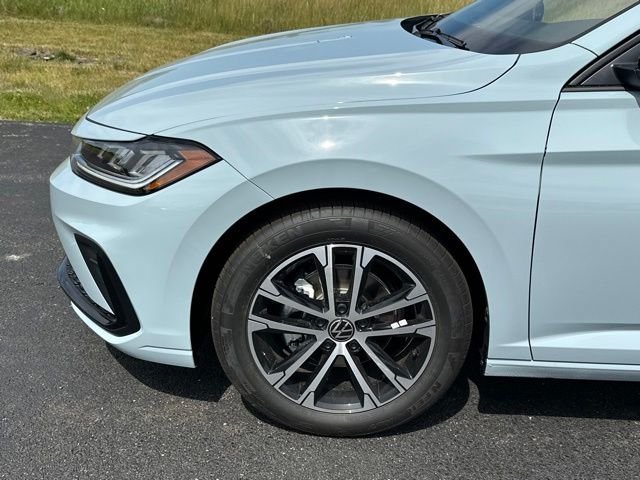 New 2026 Volkswagen Jetta Sport FWD image 7