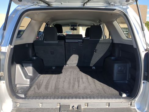 Used 2019 Toyota 4Runner SR5 image 31