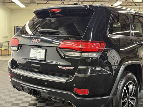 Used 2021 Jeep Grand Cherokee Trailhawk w/ Trailhawk Luxury Group image 8