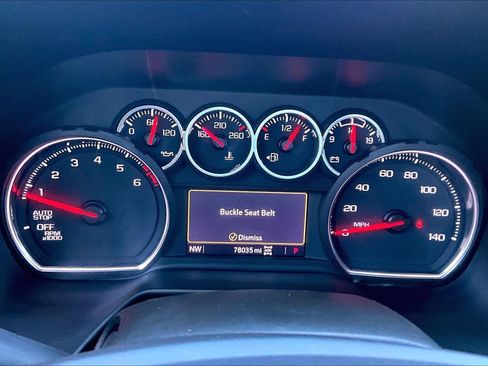 Used 2021 Chevrolet Suburban RST w/ Luxury Package image 24