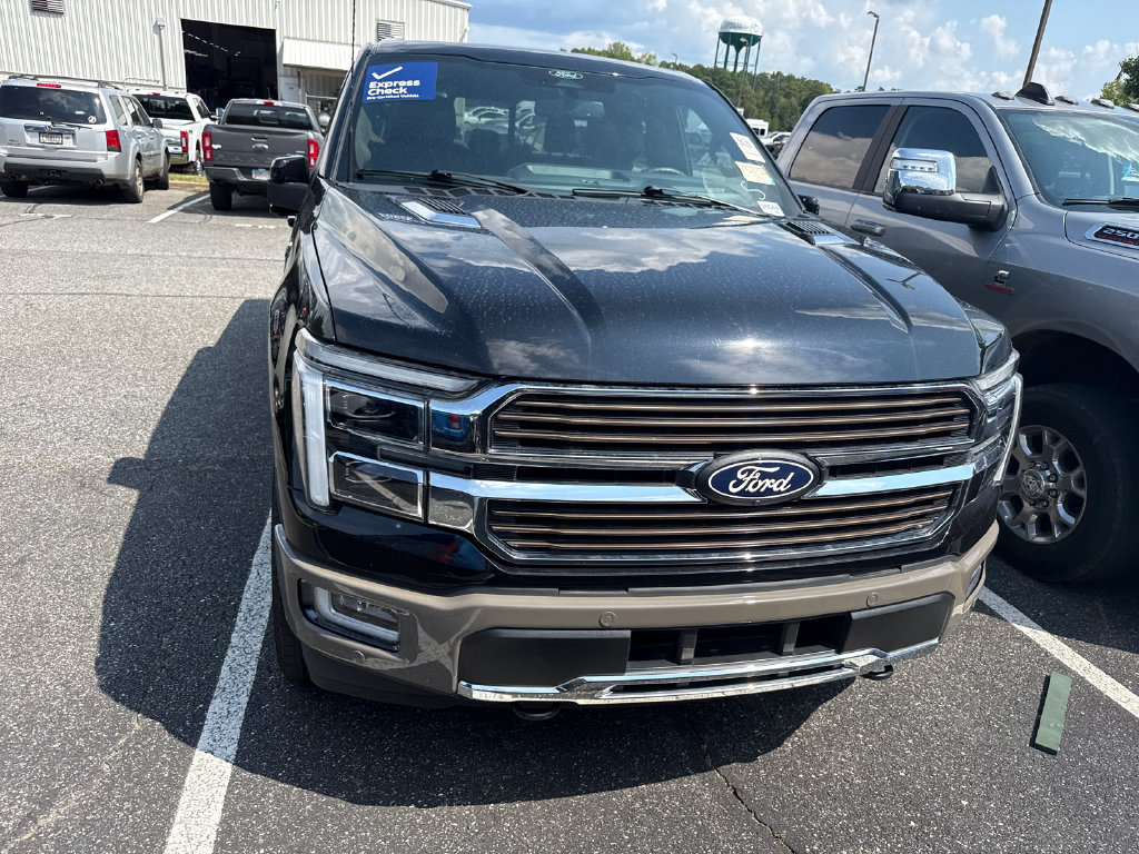 Used 2025 Ford F150 King Ranch AWD/4WD image 4