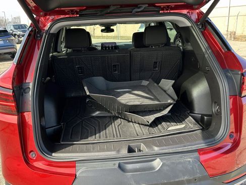 Certified 2024 Chevrolet Blazer LT w/ Convenience Package image 9